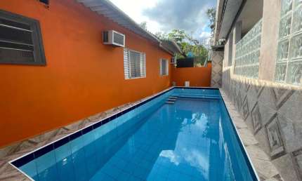 Casa para Venda em Itanhaém, Parque Vergara, 2 dormitórios, 1 suíte, 2 banheiros, 2 vagas