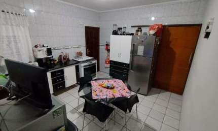 Casa a venda no Parque Novo Oratório em Santo André, com 210m².