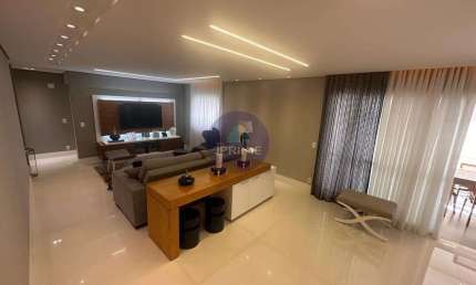Apartamento à venda no Bairro Campestre em Santo André, com 177 m².