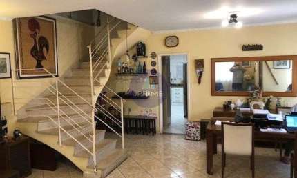 Sobrado a venda na Vila Alpina em Santo André, com 228².