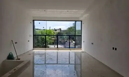 Salão comercial a venda e locação no Bairro Jardim em Santo André, com 210m².