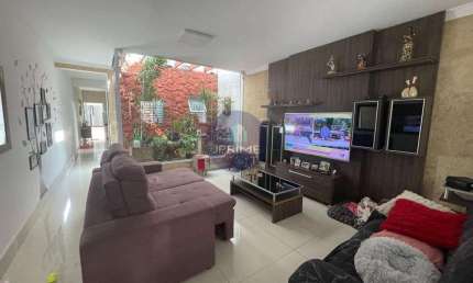 Sobrado a venda na Vila Guiomar em Santo André, com 173m².