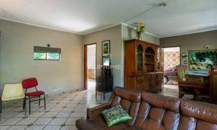 Casa para locação e venda no Bairro Santa Terezinha em Santo André, 250m².
