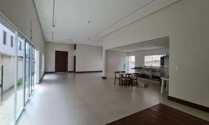 Casa em Condomínio para Venda em Lauro de Freitas, VILAS DO ATLANTICO, 5 dormitórios, 1 suíte, 3 banheiros, 2 vagas