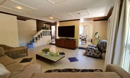 Linda casa em vilas do atlantico condominio fechado