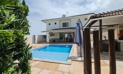 Casa em condomínio fechado com 4 quartos à venda na Avenida Santos Dumont, 26, Estrada do Coco, Lauro de Freitas