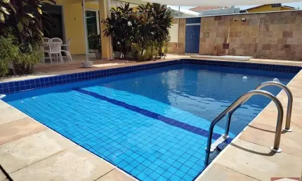 Casa com 5 quartos à venda na Avenida Praia de Itapoan, 542, Vilas do Atlantico, Lauro de Freitas
