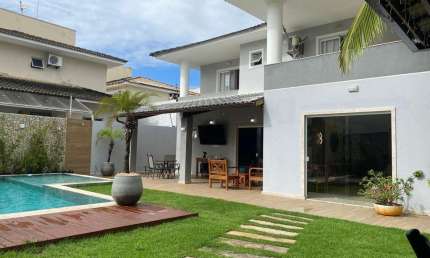 Casa com 3 quartos à venda na Avenida Praia de Itapoan, 854, Vilas do Atlantico, Lauro de Freitas