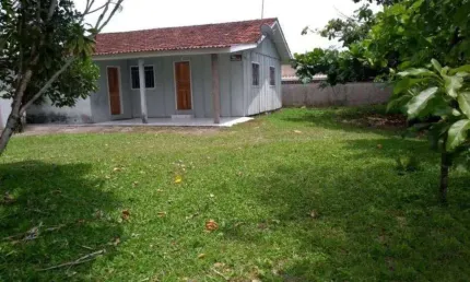 Casa com 4 quartos à venda no Mirim, Guaratuba  por R$ 370.000