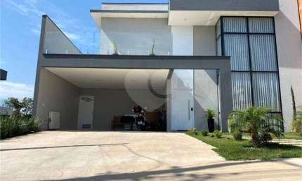 Condomínio com 3 quartos à venda em Jardins Di Roma - SP