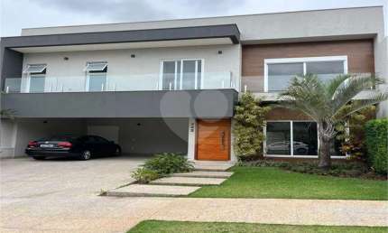Condomínio com 3 quartos à venda em Jardim Residencial Dona Lucilla - SP