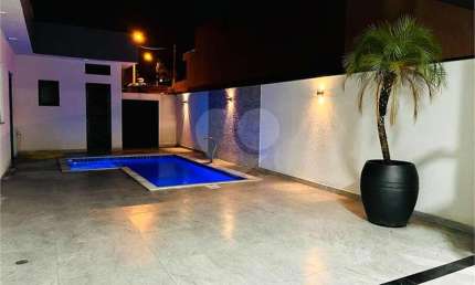 Condomínio com 3 quartos à venda em Jardim Panorama - SP