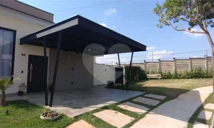 Condomínio com 3 quartos à venda em Jardins Do Império - SP