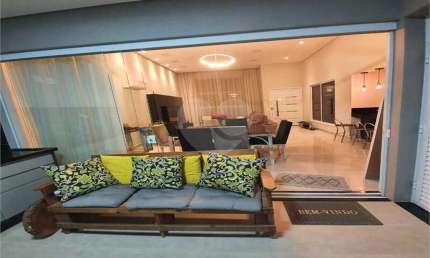 Condomínio com 3 quartos à venda ou para locação em Jardim Bréscia - SP