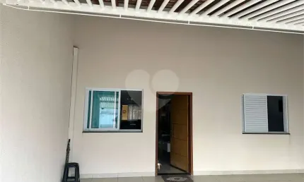 Casa térrea com 2 quartos à venda em Jardim Monte Carlo - SP
