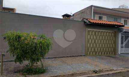 Casa térrea com 3 quartos à venda em Residencial Monte Verde - SP