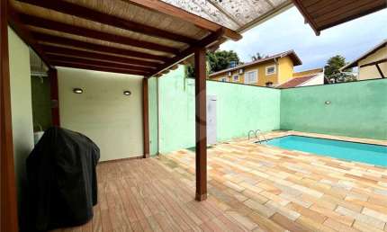 Casa térrea com 3 quartos à venda em Cidade Universitária - SP