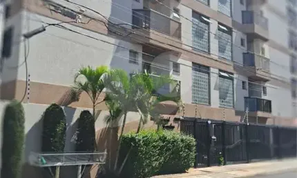 Apartamento com 3 quartos para locação em Centro - SP
