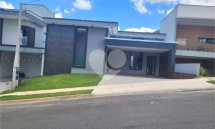 Condomínio com 3 quartos para locação em Colinas De Indaiatuba - SP