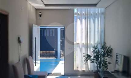 Casa com 2 quartos à venda em Parque Residencial Sabiás - SP