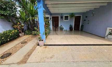 Condomínio com 4 quartos à venda em Villaggio Di Itaici - SP