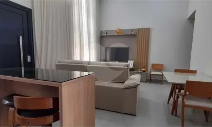 Condomínio com 3 quartos à venda em Parque Residencial Indaiá - SP