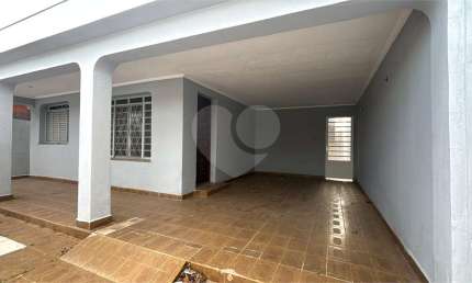 Casa com 3 quartos à venda em Vila Costa E Silva - SP