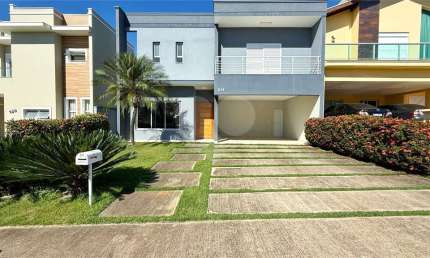 Condomínio com 4 quartos à venda em Jardim Residencial Dona Lucilla - SP