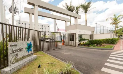 Apartamento com 2 Quartos e 1 banheiro à Venda, 52m² por R$ 167.000