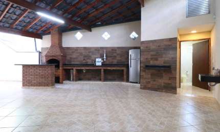 Casa no condomínio Residencial Beatriz para venda com 3 quartos, sendo 1 suíte, 188m²