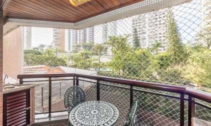 Excelente apartamento tipo para venda em Água Fria com 4 quartos, sendo 3 suítes, 106m²