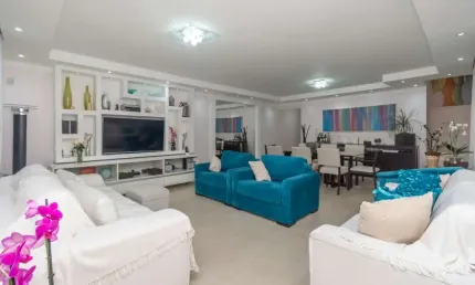 Agradável sobrado para venda em Imirim com 3 quartos, sendo 1 suíte, 174m²