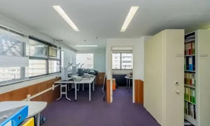 Funcional conjunto comercial para venda em santa cecília, 60m²