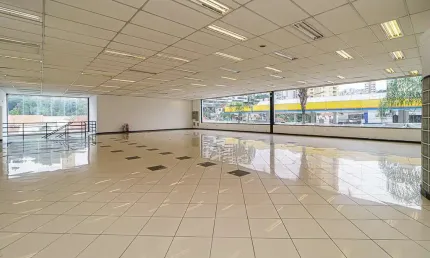 Sensacional loja de rua para locação em vila pompeia, 360m²