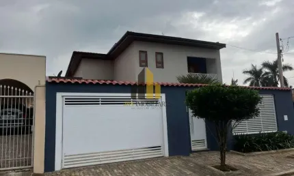 Casa com 4 quartos à venda na Vila Avaí, Indaiatuba  por R$ 1.720.000
