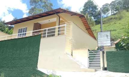 Casa para Venda em Nova Friburgo, CAMPO DO COELHO, 2 dormitórios, 1 banheiro, 2 vagas