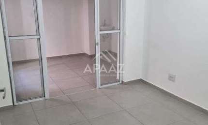 Sala comercial para alugar na Rua Tuiuti, Tatuapé, São Paulo