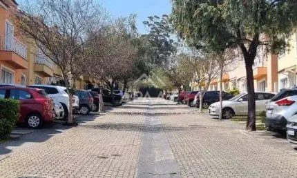 Sobrado à venda, 2 quartos, 1 vaga, Vila Carrão - São Paulo/SP