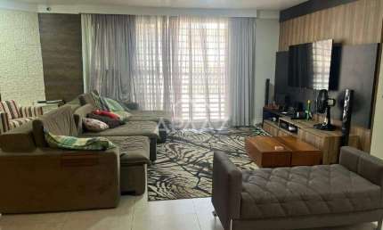 Casa à venda, 4 quartos, 2 suítes, 8 vagas, Vila Mafra - São Paulo/SP