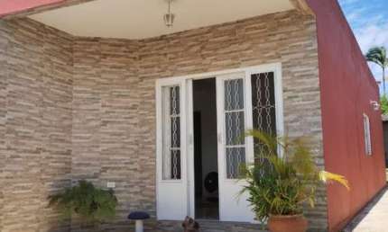 Casa pronta para morar no Bairro Jardim Roseiral, Jarinu/SP.