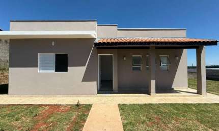 Casa nova | Pronta para financiar | Use o FGTS como entrada