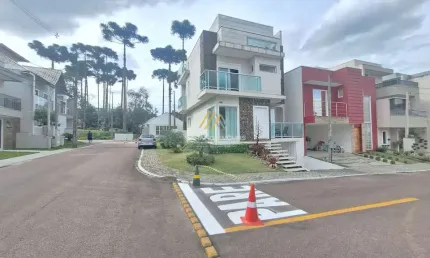Casa em condomínio fechado com 3 quartos à venda na Rua Augusto Criminácio, 106, Iná, São José dos Pinhais