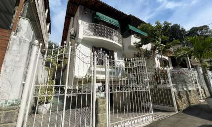 Casa com 5 quartos à venda na Rua João Delgado, 0, São Francisco, Niterói