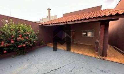 Casa à venda no bairro Residencial e Comercial Palmares - Ribeirão Preto/SP