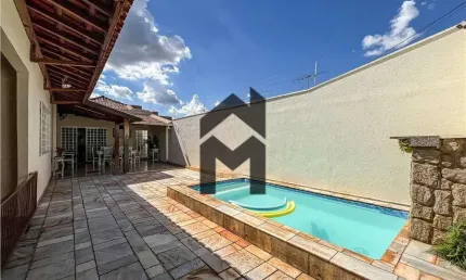Casa à venda no bairro Parque dos Bandeirantes - Ribeirão Preto/SP