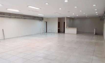 Salão Comercial de 660 m² para alugar no bairro Nova Ribeirânia, Zona Sul de Ribeirão Preto