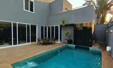 Casa condomínio de 4 suítes à venda no condomínio Residencial Torino, 440 m², bairro Jardim Botânico em Ribeirão Preto