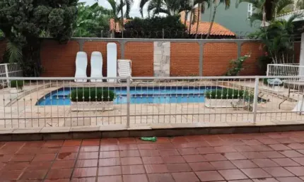 Casa comercial de 3 suítes para alugar no bairro Parque Industrial Lagoinha, 485 m², Zona Leste de Ribeirão Preto