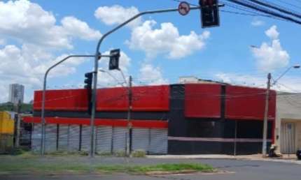 Salão comercial de 428 m² para alugar no bairro Jardim América em Ribeirão Preto