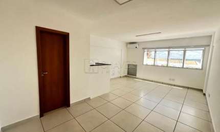 Sala comercial de 33,95 m² para alugar no Condomínio Prime Office, bairro Nova Aliança, Zona Sul de Ribeirão Preto